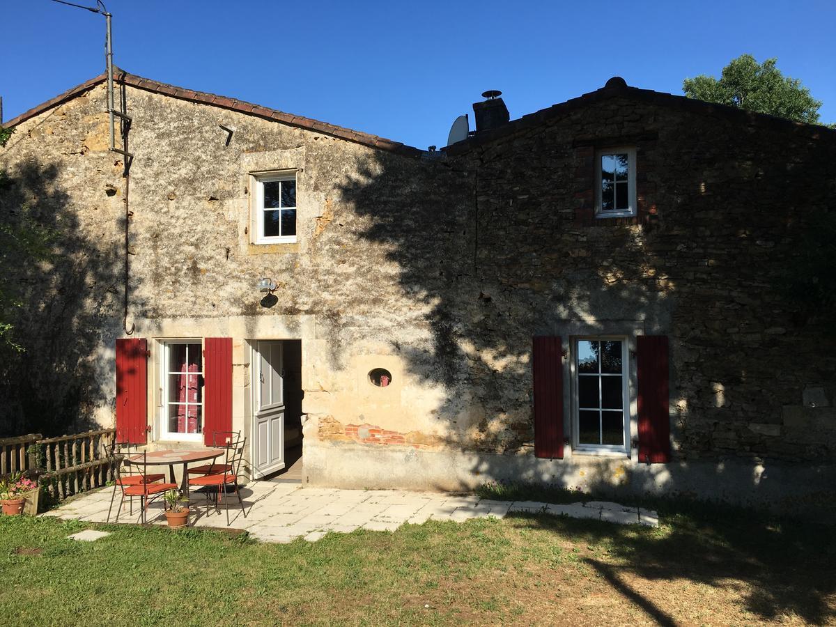 Gite Le Puy Rabasteau Chantonnay Dış mekan fotoğraf